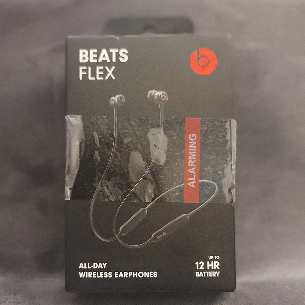 BEATS FLEX WIRELESS EARPHONES